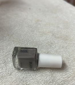 + Press on Nails+ Nail polish