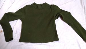 Green Mock Neck Long Sleeve Top