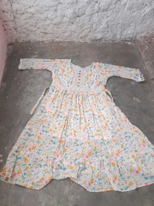 Beautiful Floral Print Kurta