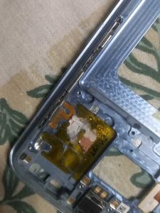 BODY OF SAMSUNG NOTE 8