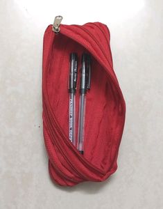 🆕️ Pencil Pouch With Chain Only )