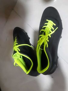 Nivia Airstrike Football Studs (Black/Neon) | High