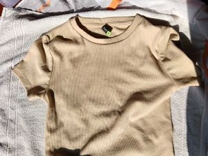 Basic Beige Ribbed T-Shirt