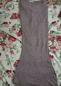 Elegant Mauve Knitted Skirt