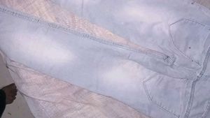 Girl Jeens 28 Waist Good Condition