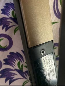 Hair Straightener with 2X Protection