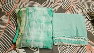 combo saree with blouse
