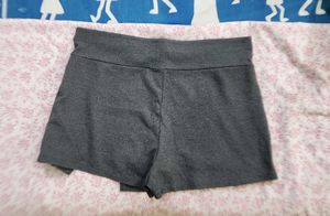 Grey High-Waisted Shorts H&amp;M