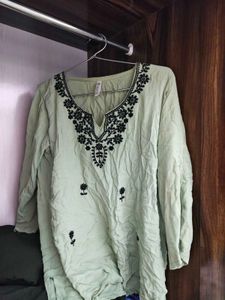Light Green Embroidered Kurta