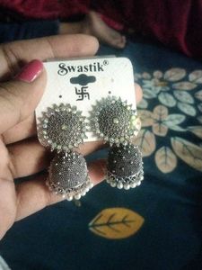earring