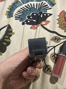 MAC Powder Kiss Liquid Lipcolour Marrakesh-Mere