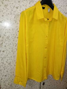DRESSY yellow office shirt