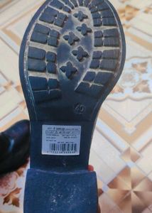 (Adorly)Stylish Croc Embossed Heeled Boots