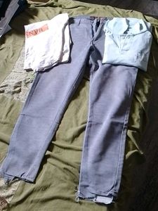 2Men's TShirts &amp; Pants Bundle