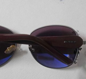 Chic Embellished Oval Sunglasses