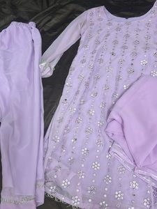 Elegant Lavender Kurta Set with Embellishments