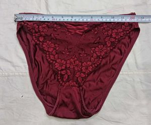 🖤 Burgundy Lace Briefs