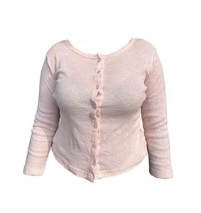 Top with buttons🎀