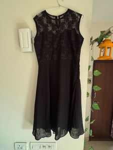 Elegant Black Lace Dress