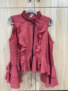 Stylish Ruffled Cold Shoulder Top
