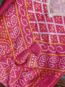 Vibrant Pink Bandhani Print Kaftan