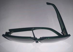 💎 One-Of-A-Kind Bottle Green Floral Sunglasses