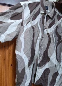 Men's Graphic Print Short Sleeve Shirt