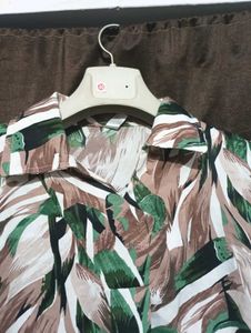 Abstract Print Button-Up Blouse