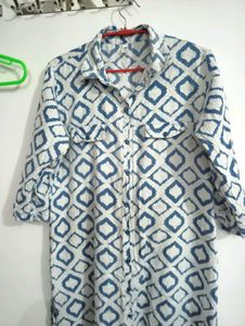 Blue & White Geometric Print kurta