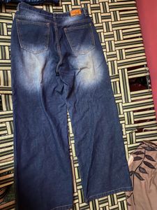 Baggy Blue Wash Denim Jeans