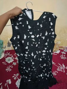 Chic Black Floral Lace Sleeveless Dress