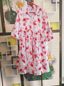Chic Floral Print White Blouse
