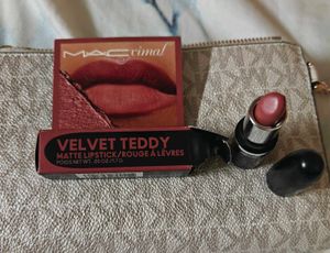 MAC Velvet Teddy Matte Lipstick