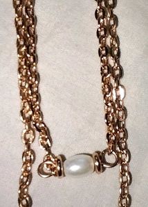 The Jade and pearl Gold toned necklace