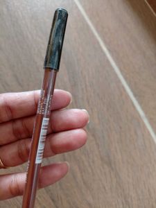 Mars Edge of Desire Liner