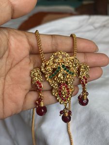 Indian Jewelry Set - Gold Tone
