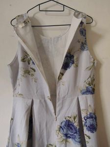 Floral Print Sleeveless Dress
