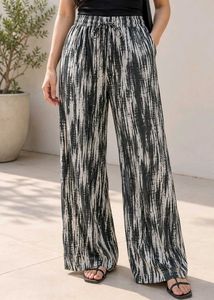 Stylish Printed Wide-Leg Pants