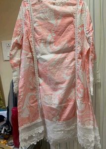 Beautiful Pink &amp; White Printed Kurta by mulmul