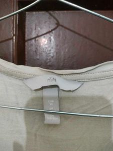 Casual Beige Pocket Tee