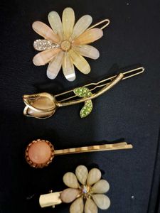 Whimsy Cute Flower & Tulip Hair Pins Set