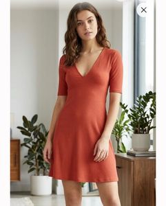 Ribbed V-Neck Midi Dress