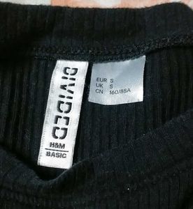 H&M Divided Black Ribbed Top