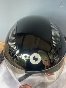 BRAND NEW Unisex Stylish Helmet