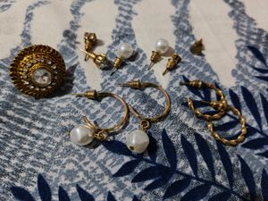 5 Pair Of Western Gold Plated Earrings