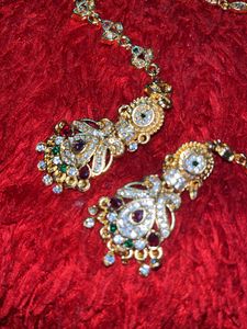 Earing Set