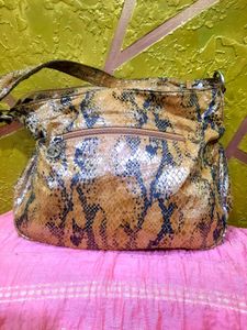 Chic Snakeskin Print Handbag