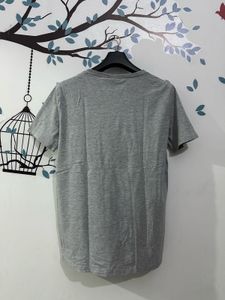 Grey Basic Crew Neck T-Shirt 🇩🇪