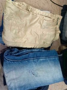 Light Wash Distressed Jeans
