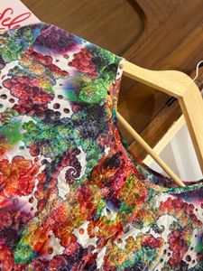 Vibrant Floral Print Casual Top
